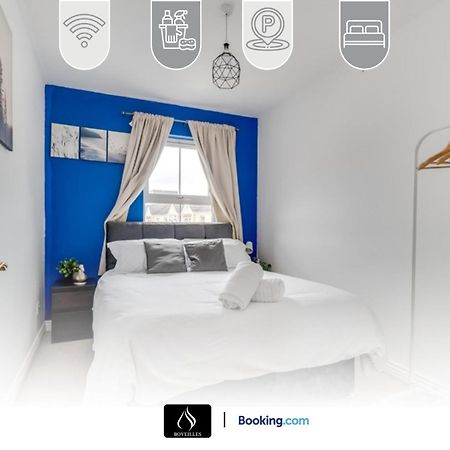 2 Bed House By Boyeilles Apartments Short Lets & Serviced Accommodation Belfast With Balcony & Free Parking Екстер'єр фото